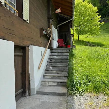 Zentral Und Heimelig Lägenhet